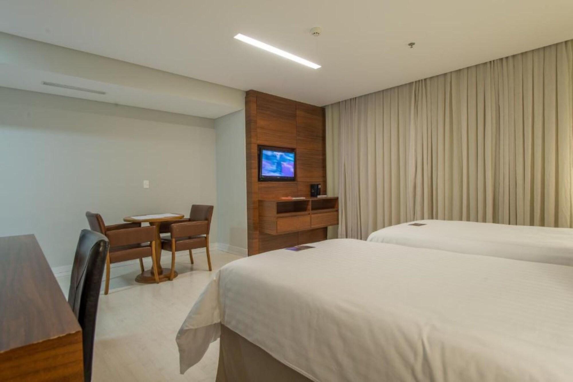 Hotel Gran Odara Куаба Екстериор снимка