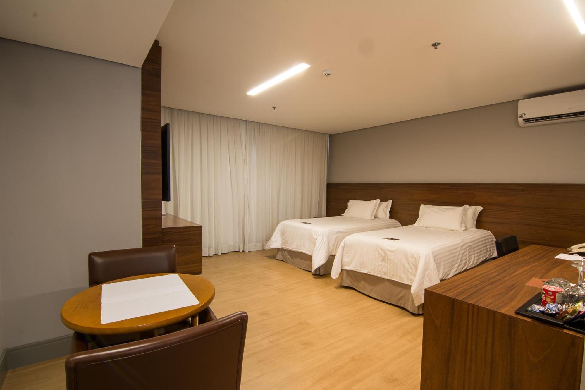 Hotel Gran Odara Куаба Екстериор снимка