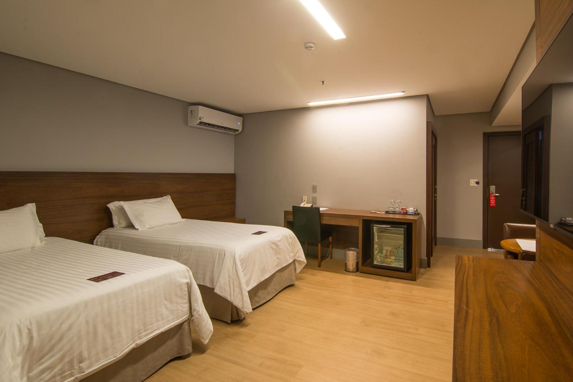 Hotel Gran Odara Куаба Екстериор снимка