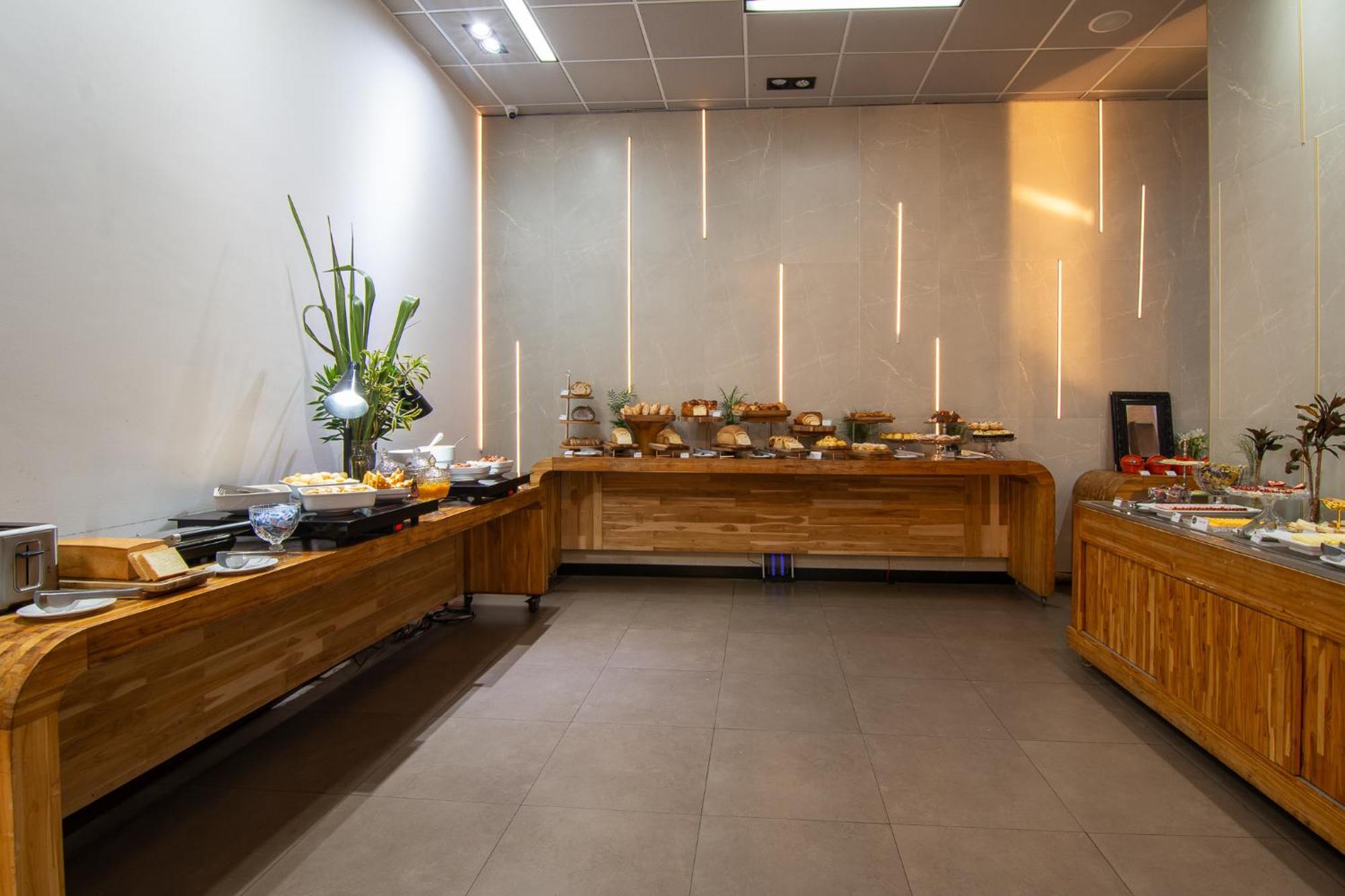 Hotel Gran Odara Куаба Екстериор снимка